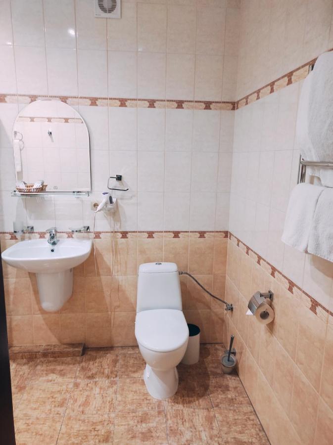 Готель Преміум Lviv Exteriör bild