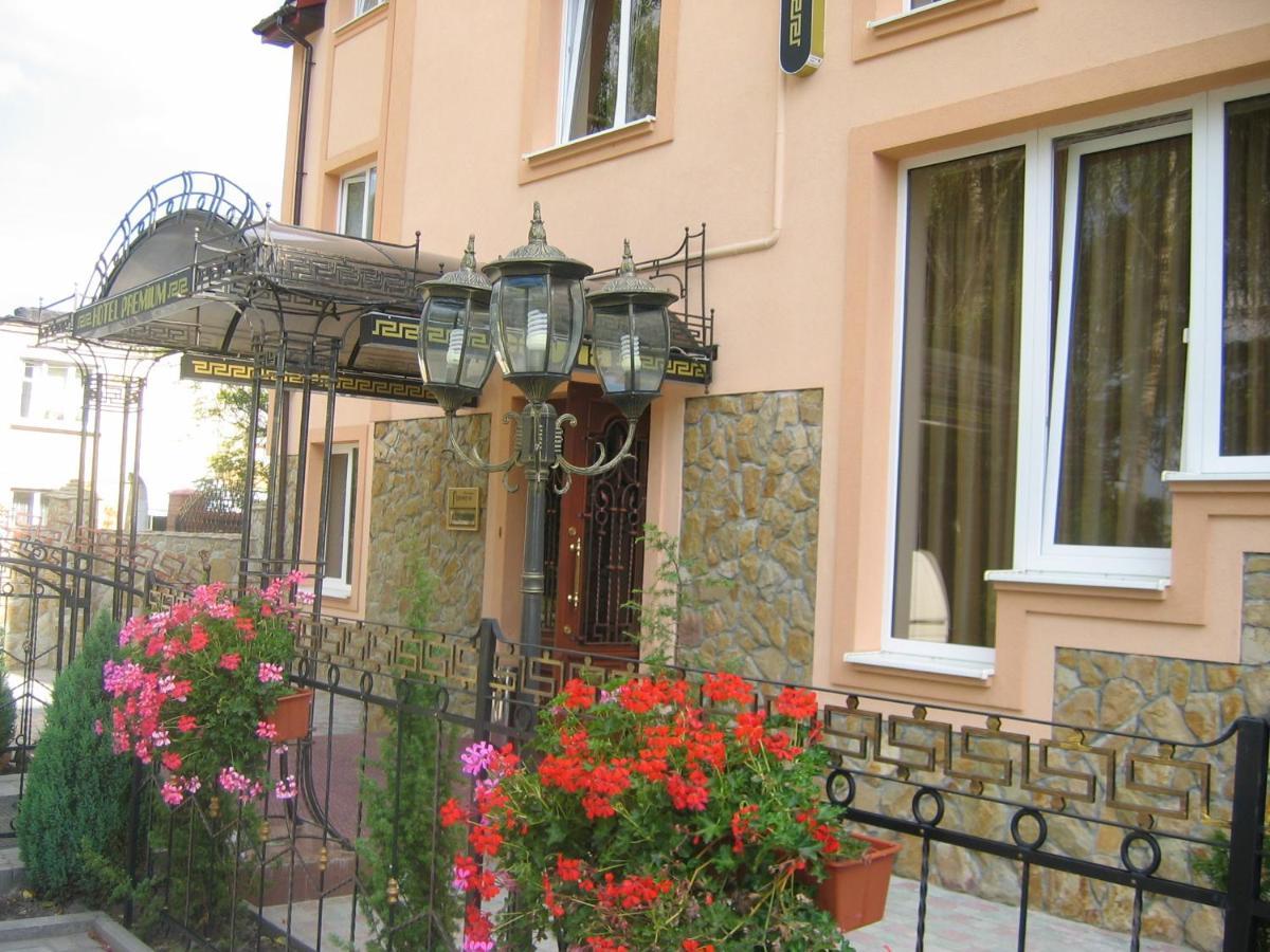 Готель Преміум Lviv Exteriör bild